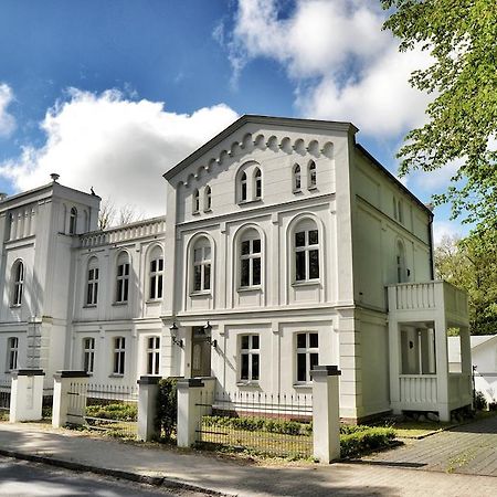 Apartments Fürstenvilla Putbus Zimmer foto